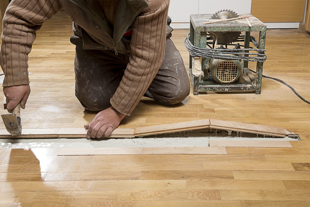 How Does Moisture Affect Your Hardwood Flooring.